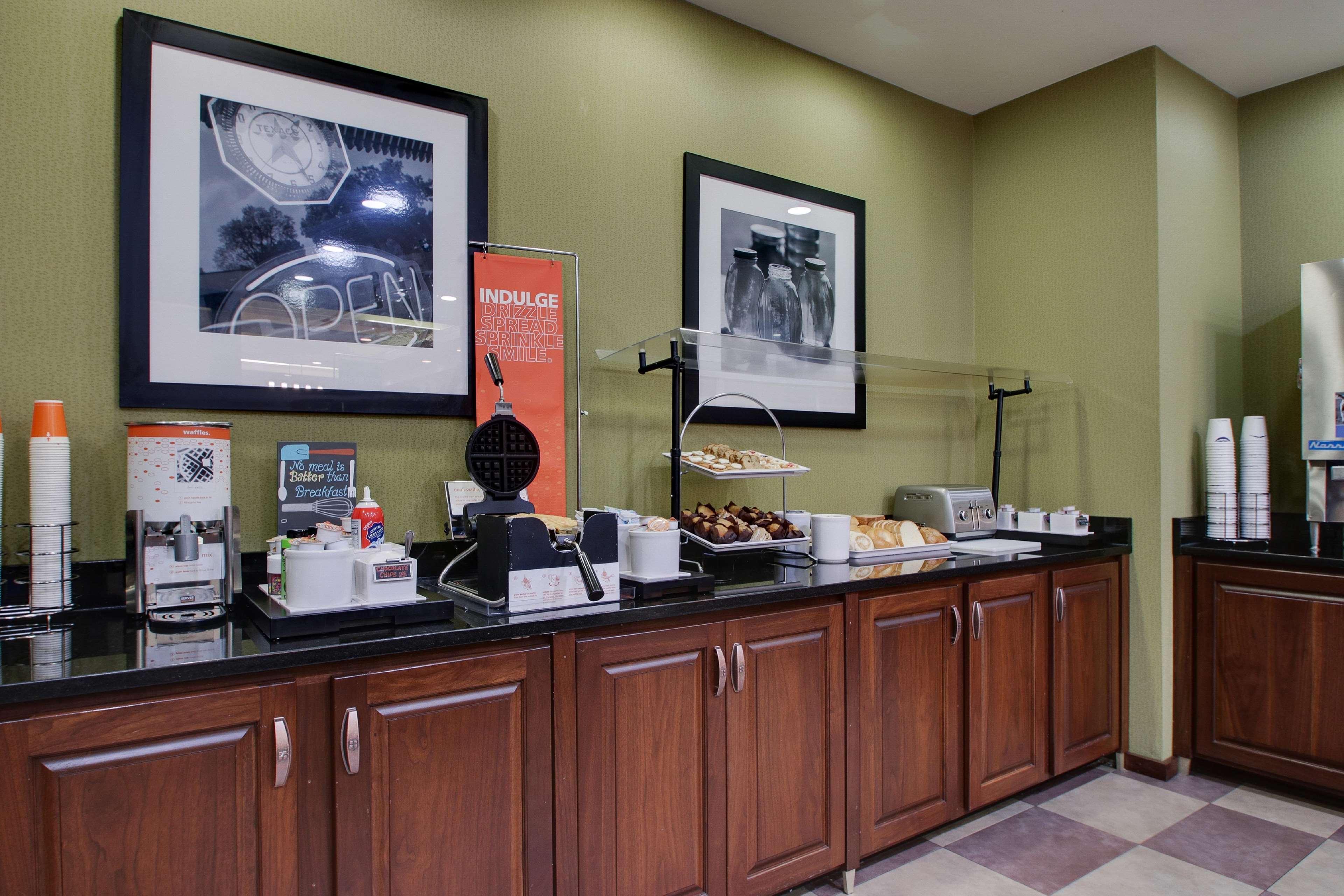 Hampton Inn Warner Robins Exterior foto